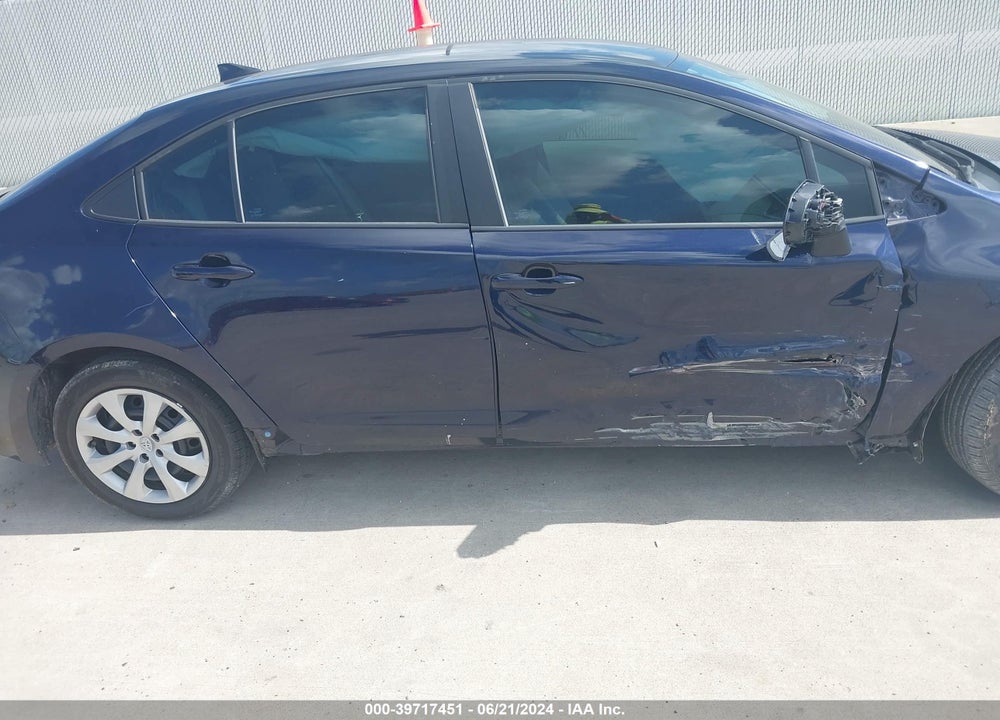 2020 TOYOTA COROLLA LE VIN: 5YFEPRAE5LP084620