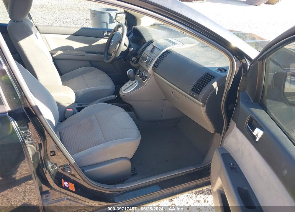 2008 NISSAN SENTRA 2.0S VIN: 3N1AB61E38L692025