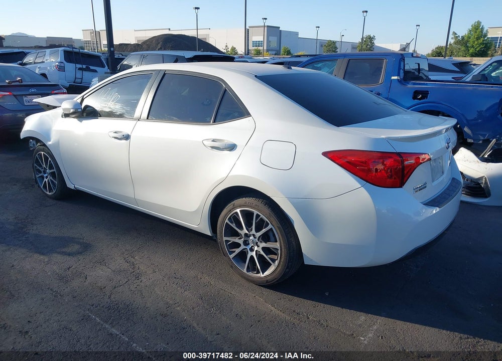 2017 TOYOTA COROLLA SE SPECIAL EDITION VIN: 5YFBURHE2HP614471