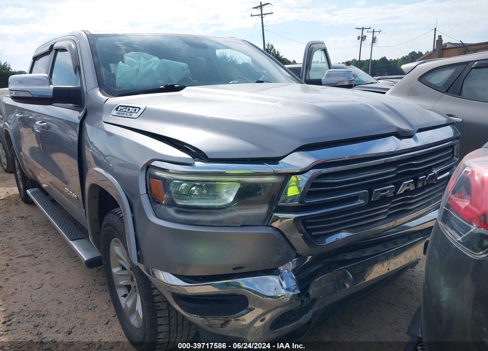 2019 RAM 1500 LAIE  4X4 5'7 BOX VIN: 1C6SRFJT4KN678287