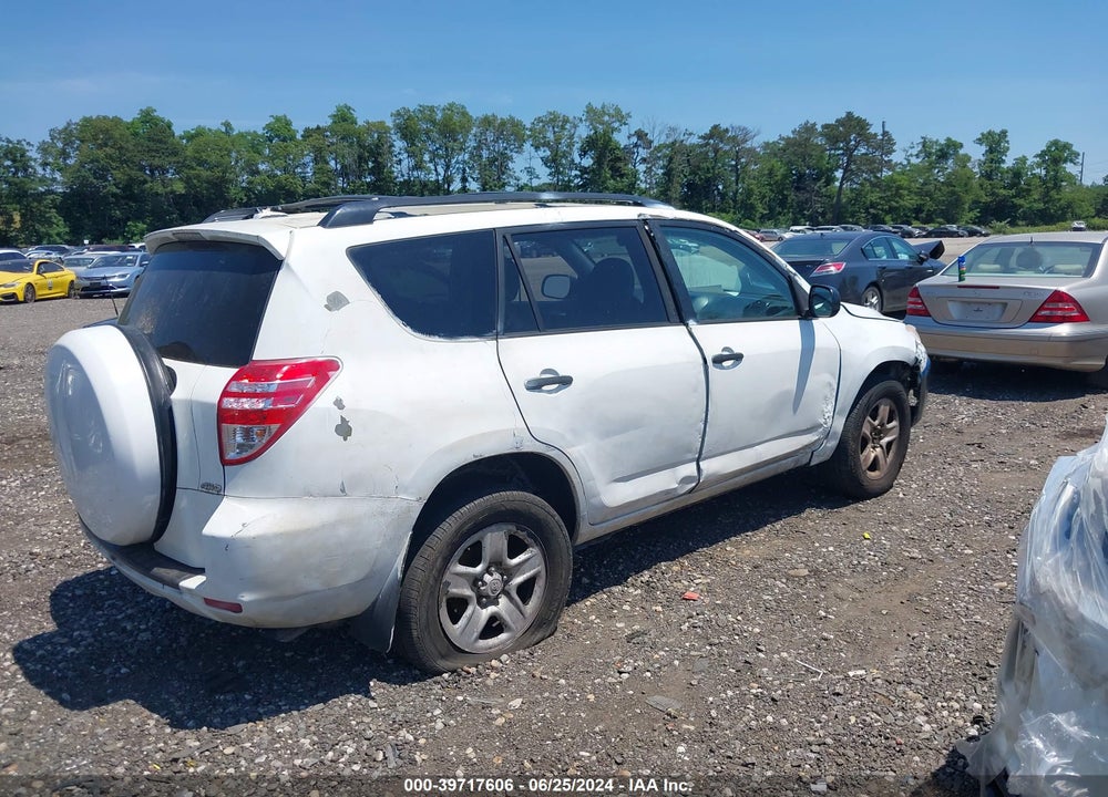 2011 TOYOTA RAV4 VIN: 2T3JF4DV9BW090831