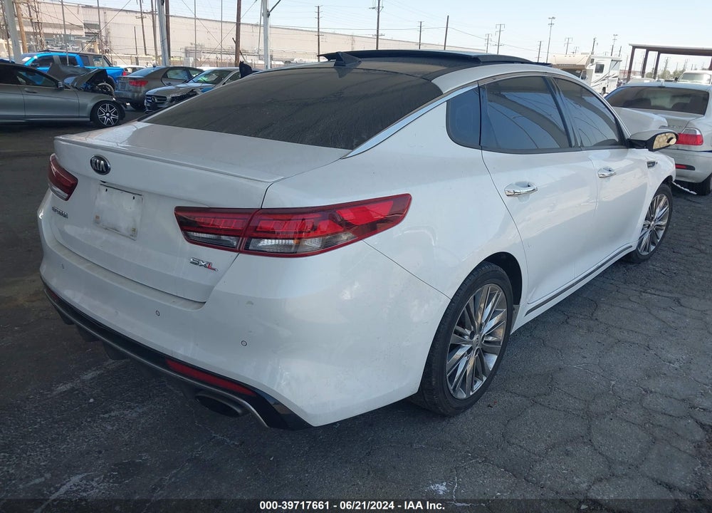 2018 KIA OPTIMA SX TURBO VIN: 5XXGV4L28JG248131