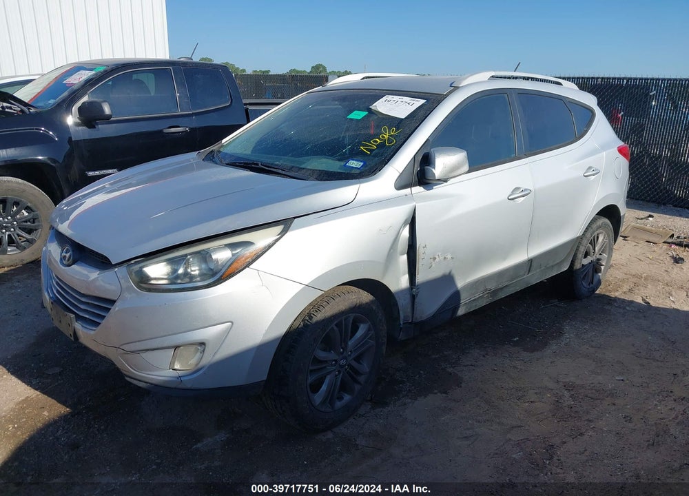 2014 HYUNDAI TUCSON SE VIN: KM8JU3AG4EU800060