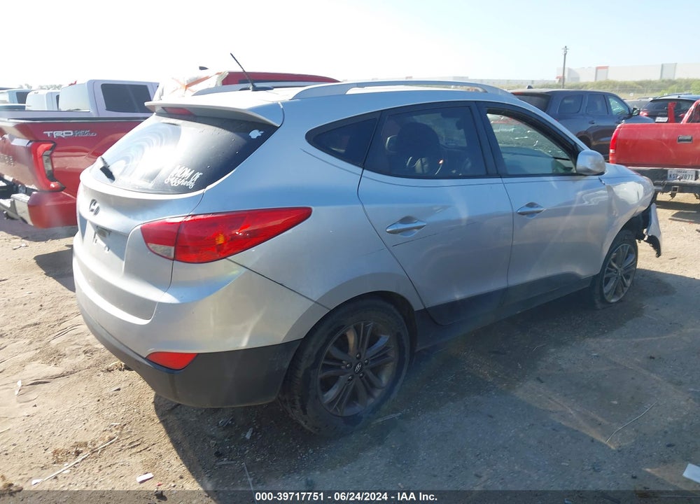 2014 HYUNDAI TUCSON SE VIN: KM8JU3AG4EU800060