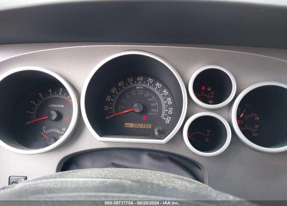 2011 TOYOTA TUNDRA GRADE 5.7L V8 VIN: 5TFEY5F19BX106839
