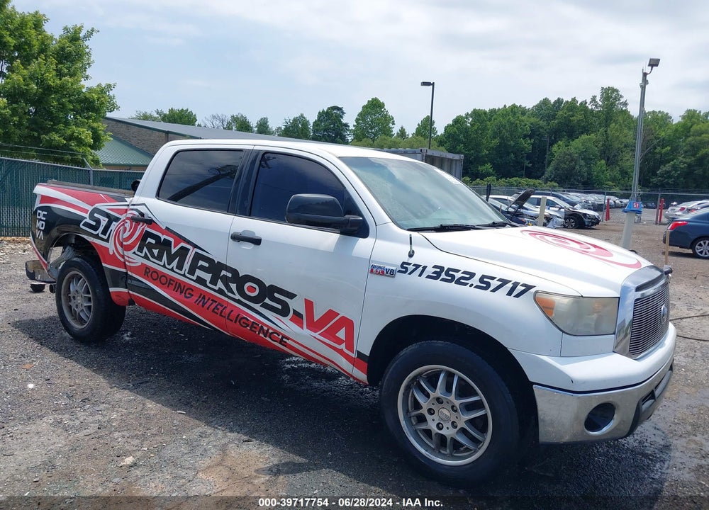 2011 TOYOTA TUNDRA GRADE 5.7L V8 VIN: 5TFEY5F19BX106839