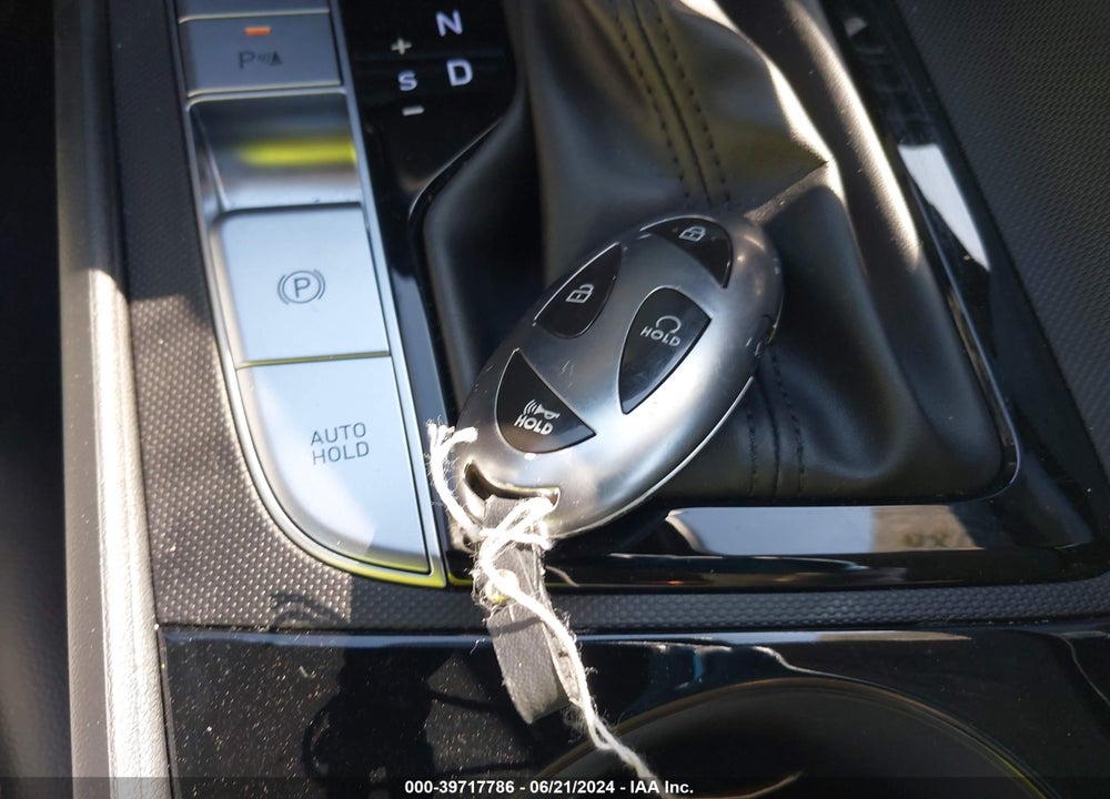 2024 HYUNDAI ELANTRA LIMITED VIN: KMHLP4DG4RU677027