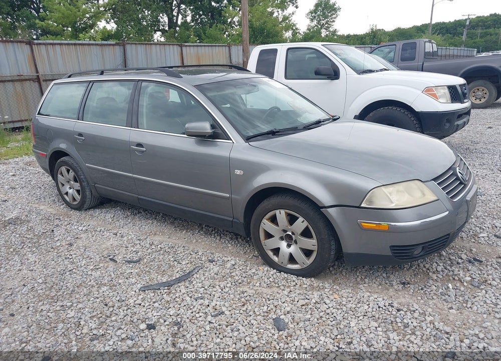2003 VOLKSWAGEN PASSAT GLX VIN: WVWYH63B93E063388