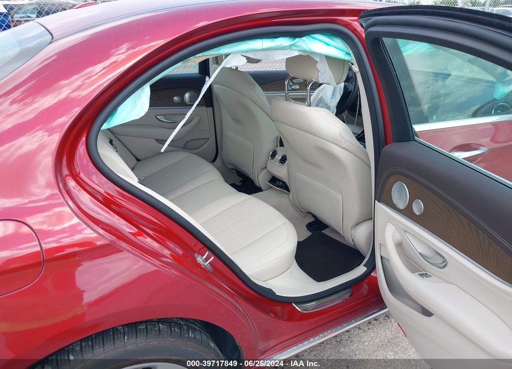 2017 MERCEDES-BENZ E 300 VIN: WDDZF4JB8HA179381