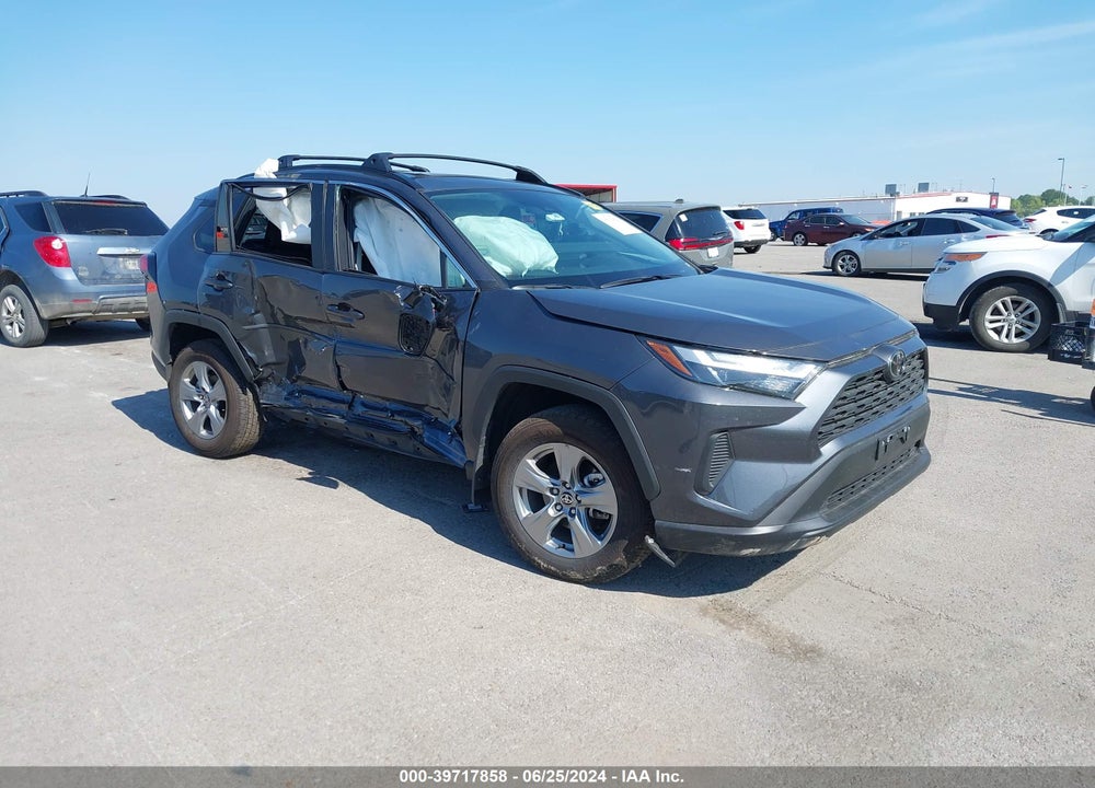 2024 TOYOTA RAV4 XLE VIN: 2T3P1RFV9RW431240