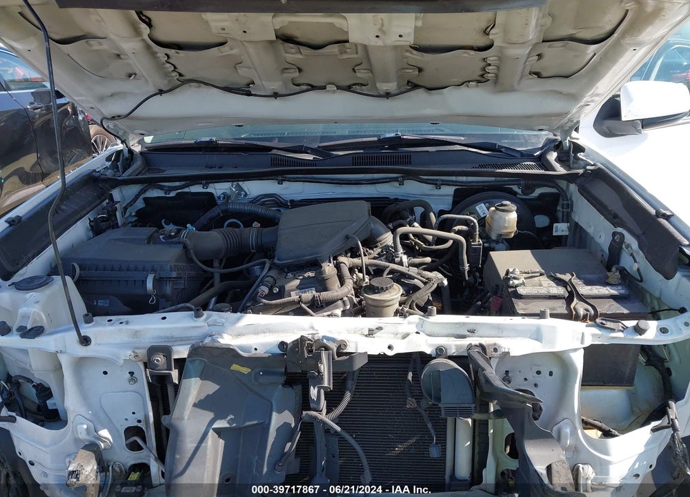 2019 TOYOTA TACOMA SR VIN: 5TFAX5GN6KX159131