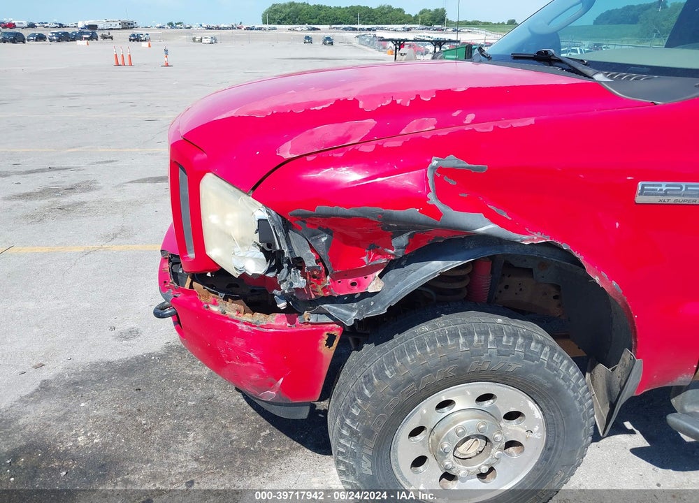 2005 FORD F-250 LARIAT/XL/XLT VIN: 1FTSW21525ED18841