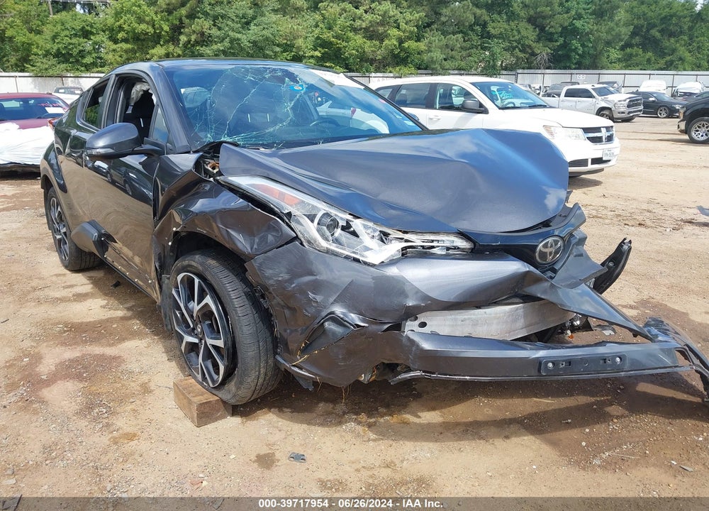 2018 TOYOTA C-HR XLE VIN: NMTKHMBX2JR030181