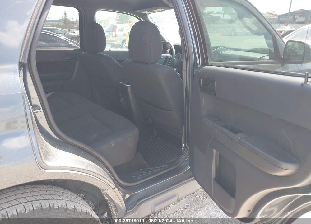 2009 FORD ESCAPE XLT VIN: 1FMCU93G79KB19045