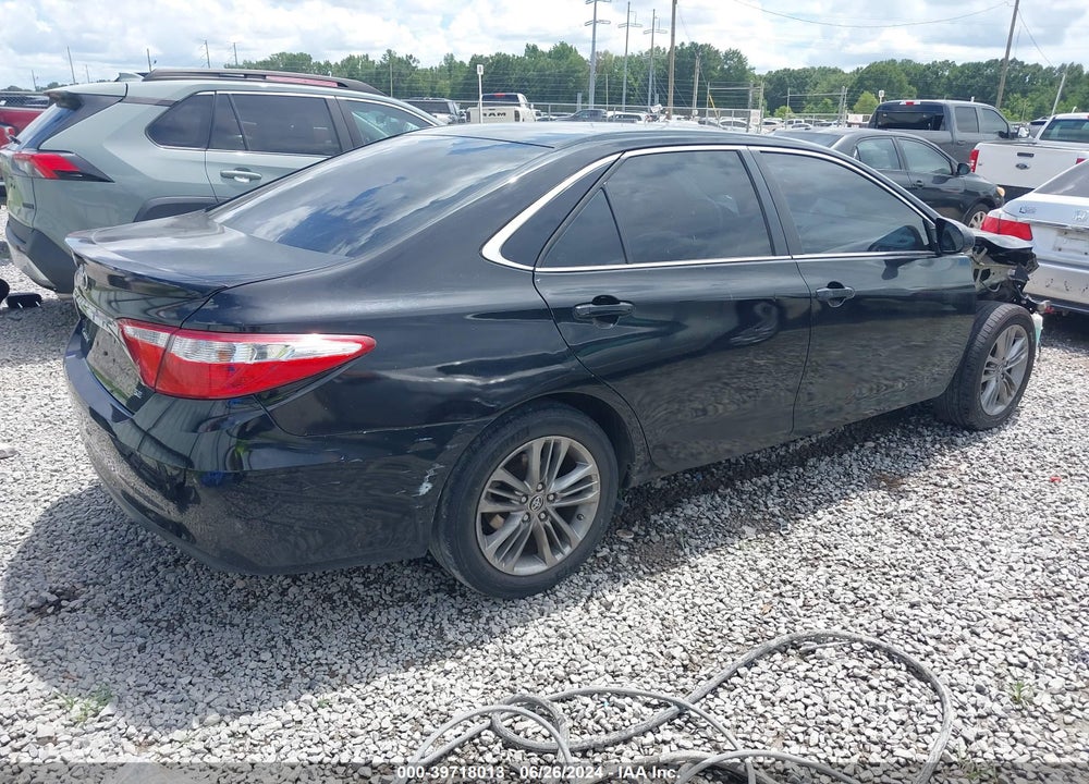 2015 TOYOTA CAMRY SE VIN: 4T1BF1FK9FU888394