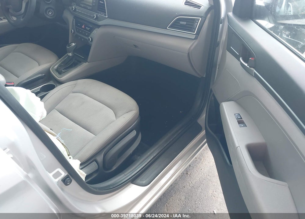 2017 HYUNDAI ELANTRA SE VIN: KMHD74LF7HU059406