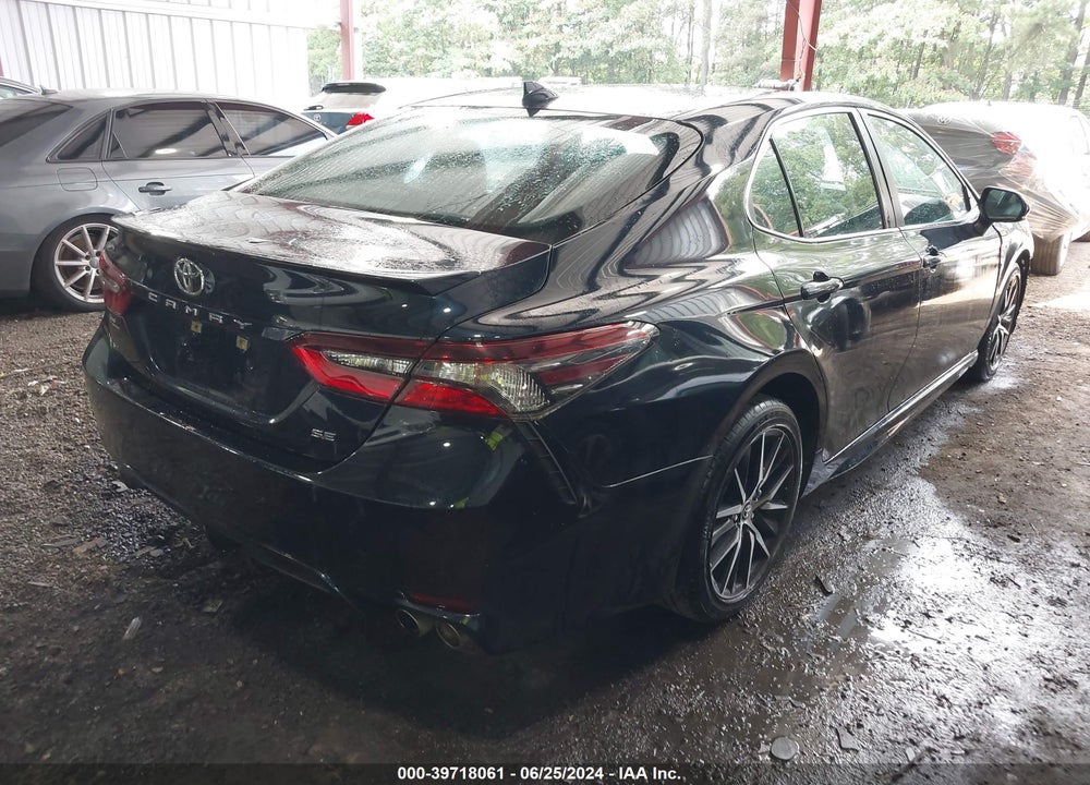 2021 TOYOTA CAMRY SE VIN: 4T1G11AK6MU414461