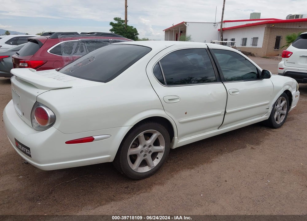 2002 NISSAN MAXIMA SE VIN: JN1DA31D82T420501