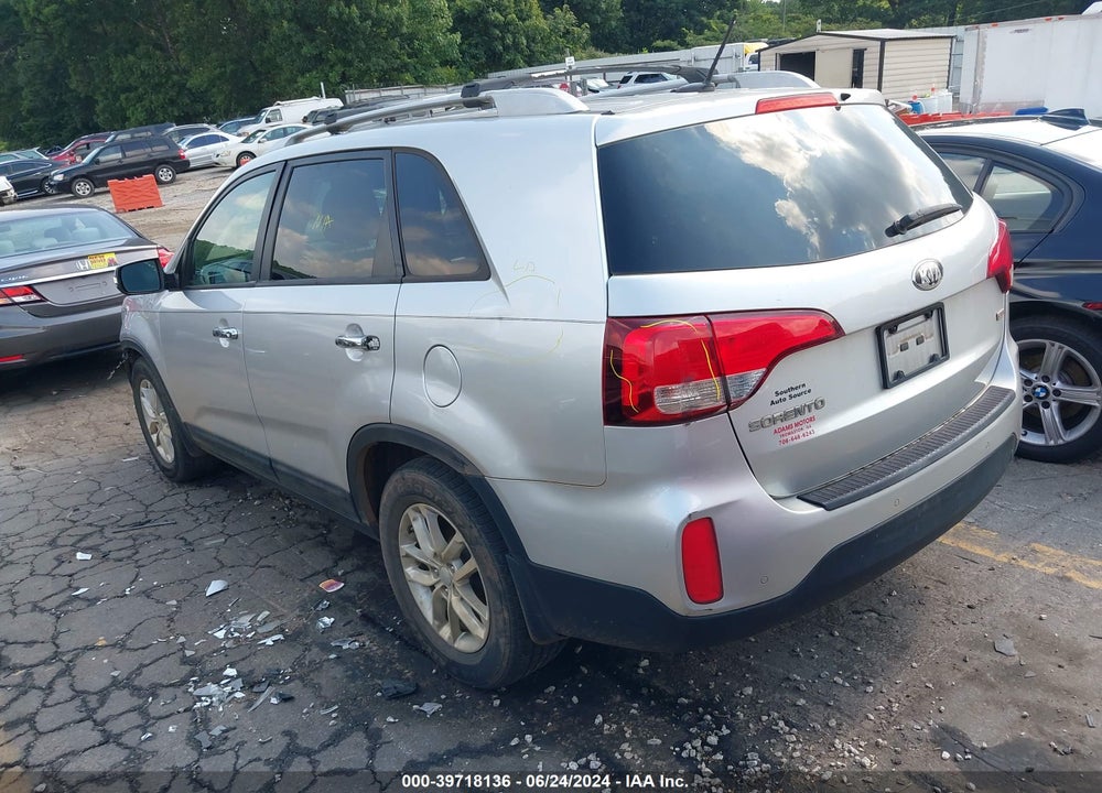 2014 KIA SORENTO LX VIN: 5XYKT4A6XEG436219