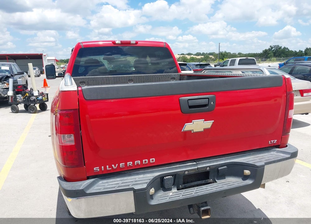 2008 CHEVROLET SILVERADO 2500HD LTZ VIN: 1GCHK23628F172886
