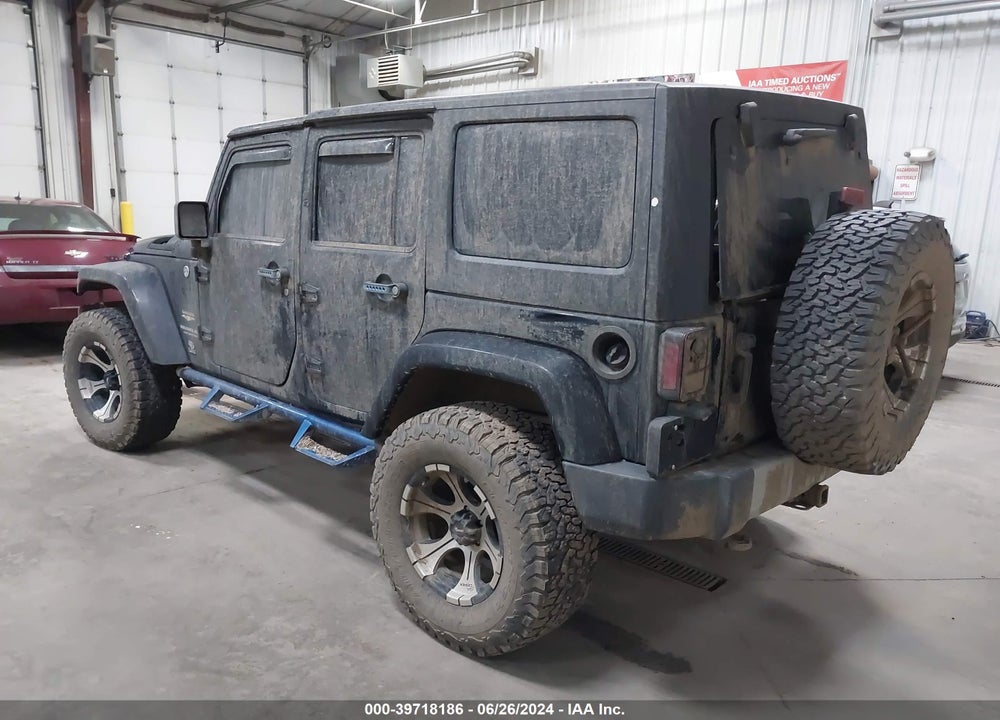 2015 JEEP WRANGLER UNLIMITED SAHARA VIN: 1C4HJWEG5FL653908