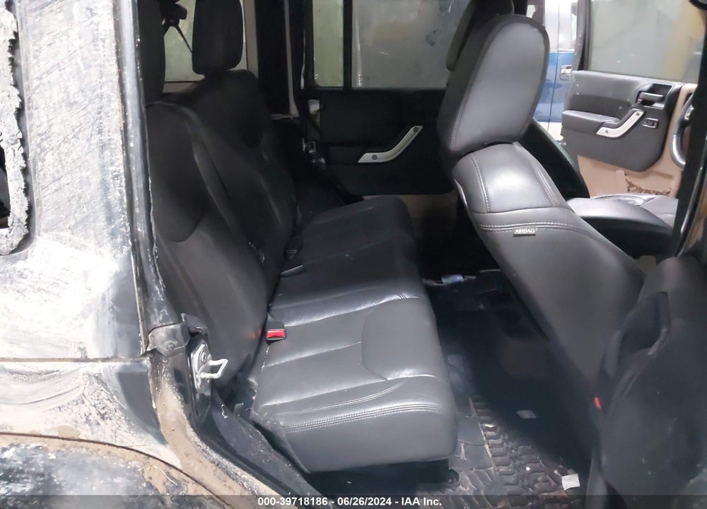 2015 JEEP WRANGLER UNLIMITED SAHARA VIN: 1C4HJWEG5FL653908