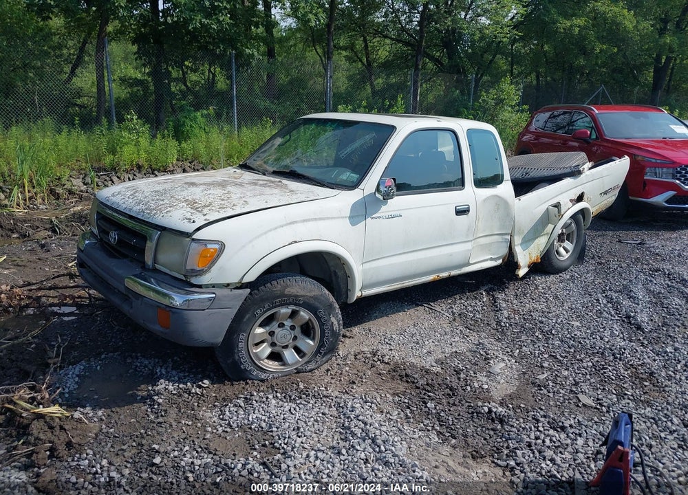 1998 TOYOTA TACOMA LIMITED V6 VIN: 4TAWN74N3WZ132678
