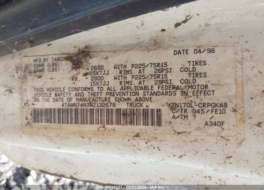 1998 TOYOTA TACOMA LIMITED V6 VIN: 4TAWN74N3WZ132678