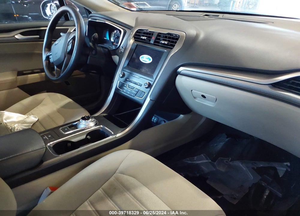 2019 FORD FUSION HYBRID SE VIN: 3FA6P0LUXKR212403