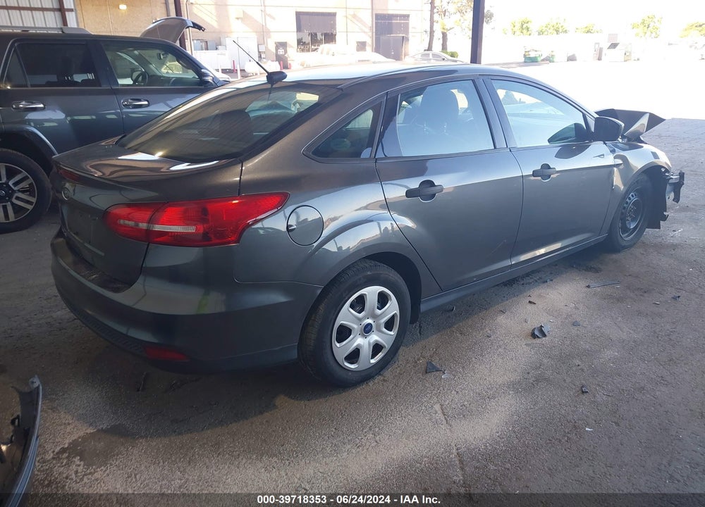 2017 FORD FOCUS S VIN: 1FADP3E2XHL348445