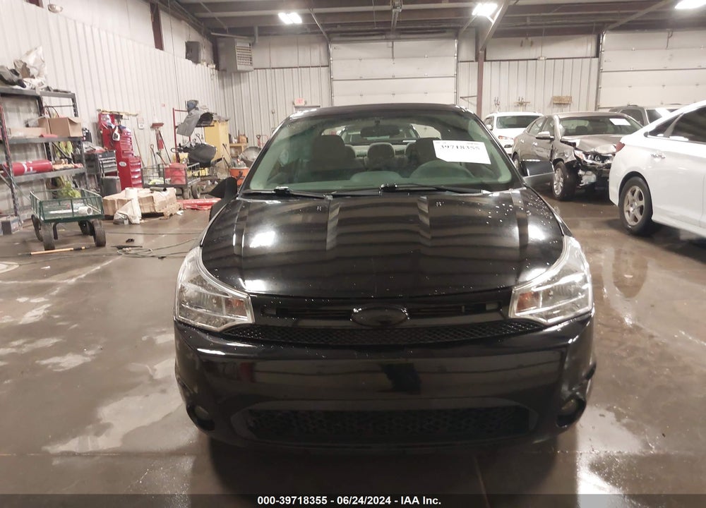 2009 FORD FOCUS SE VIN: 1FAHP32N49W249877