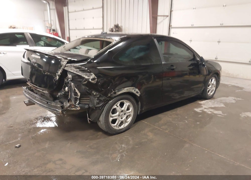 2009 FORD FOCUS SE VIN: 1FAHP32N49W249877
