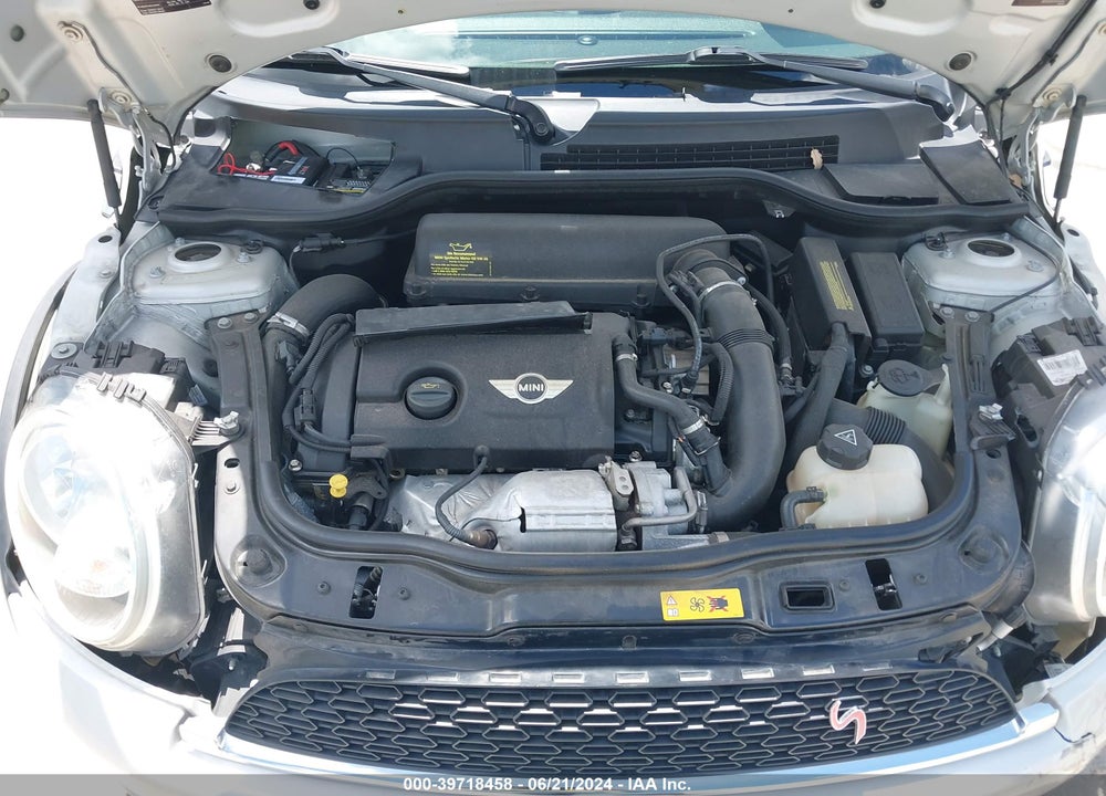 2012 MINI COOPER S VIN: WMWSV3C57CT385334
