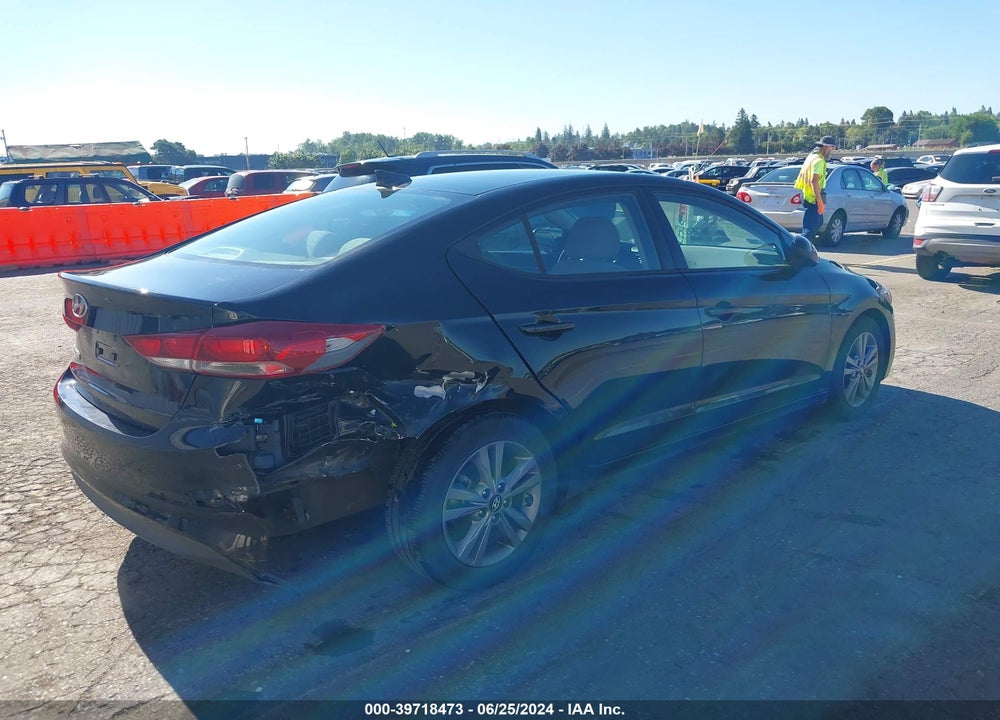 2018 HYUNDAI ELANTRA SEL VIN: 5NPD84LF9JH304045