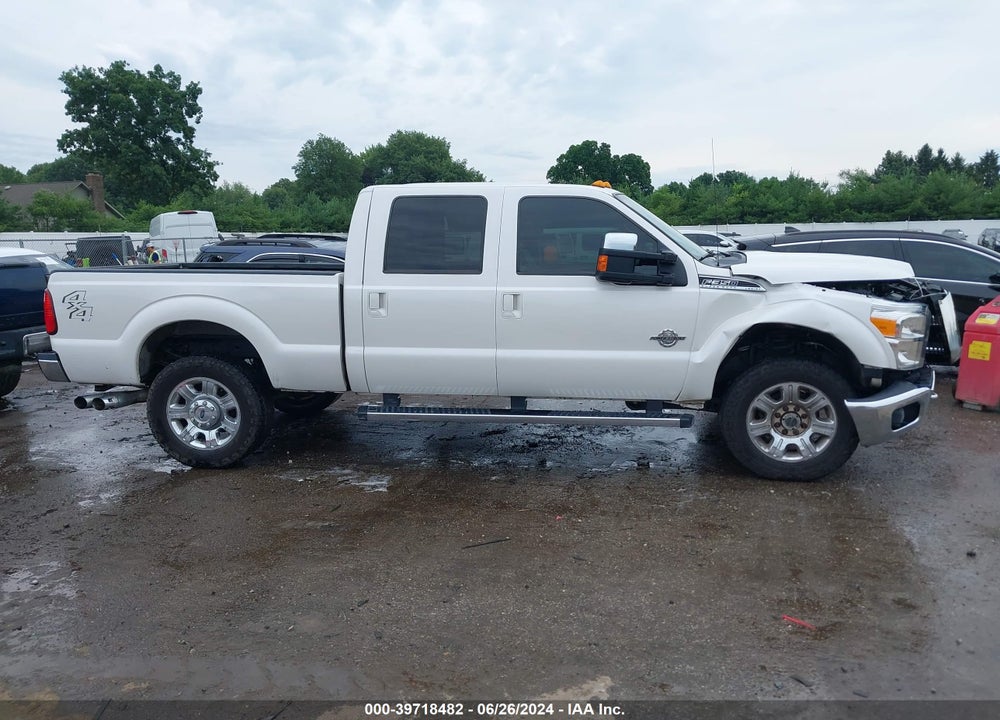 2015 FORD F-350 LARIAT VIN: 1FT8W3BT0FEC68889