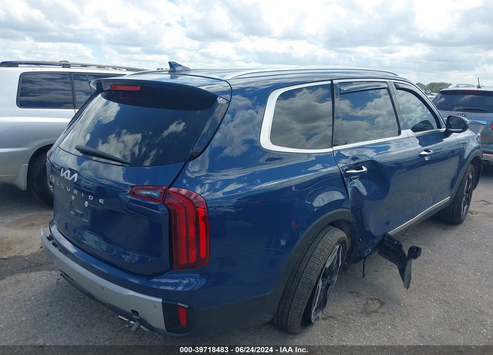 2023 KIA TELLURIDE VIN: 5XYP64GC5PG378422