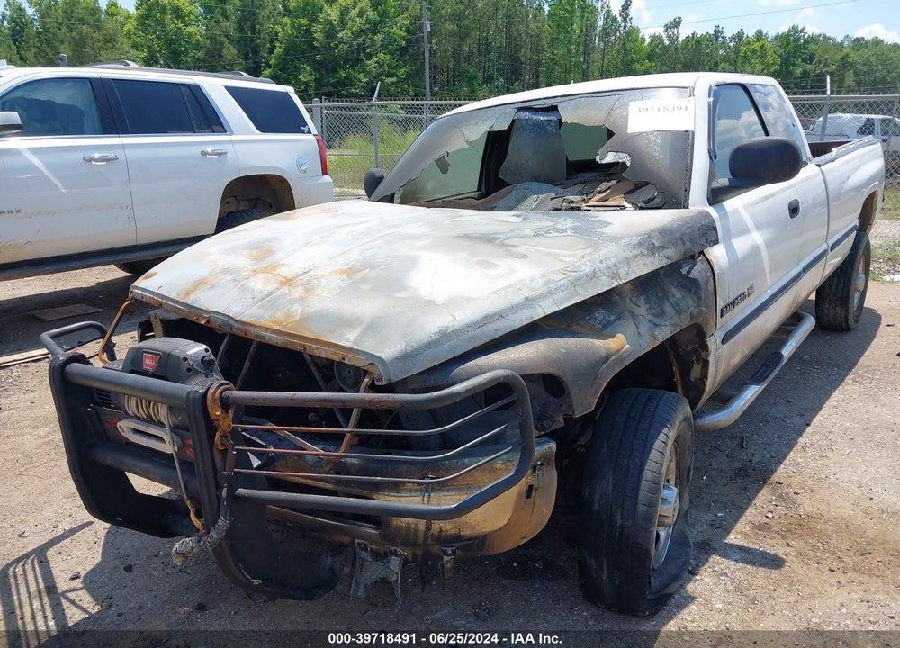 1998 DODGE RAM 2500 ST VIN: 3B7KF22Z1WG205619