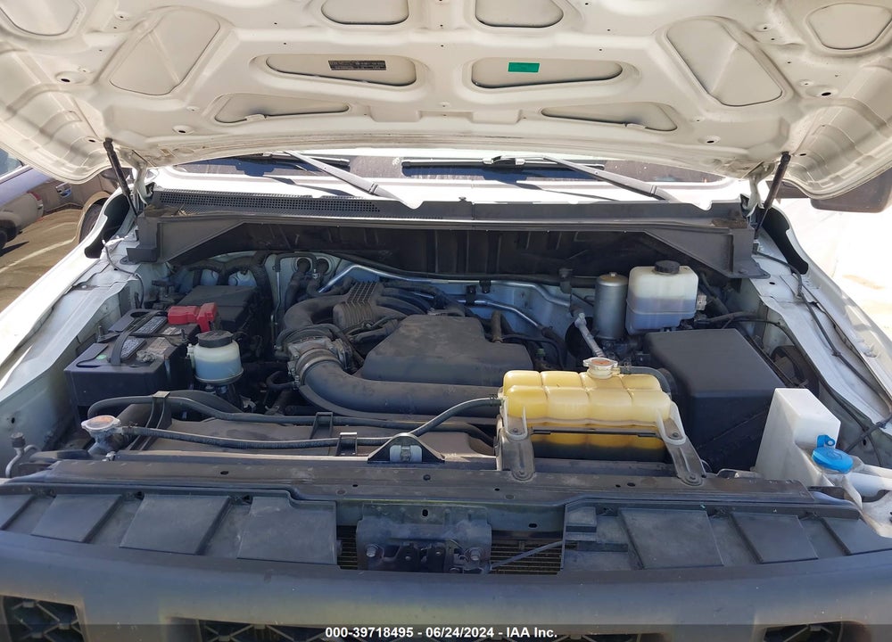 2014 NISSAN NV CARGO NV2500 HD S V6 VIN: 1N6BF0KX9EN102051