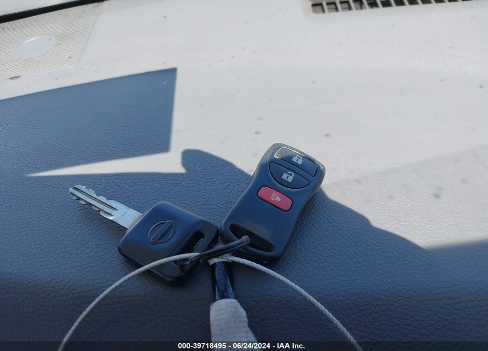 2014 NISSAN NV CARGO NV2500 HD S V6 VIN: 1N6BF0KX9EN102051