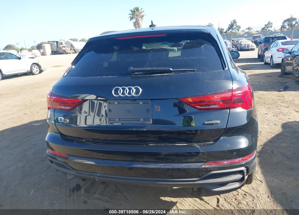 2024 AUDI Q3 VIN: WA1DECF32R1063740