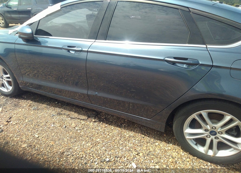 2018 FORD FUSION SE VIN: 3FA6P0HD6JR113021