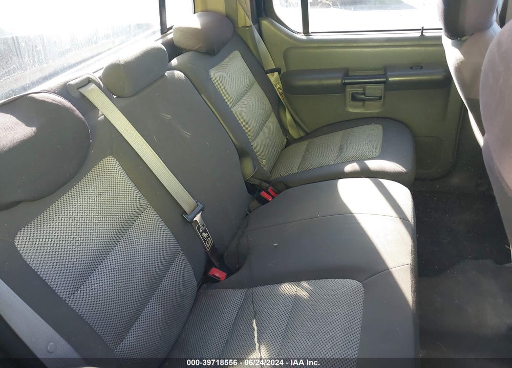 2004 FORD EXPLORER SPORT TRAC ADRENALIN/XLS/XLT VIN: 1FMZU77KX4UA69719