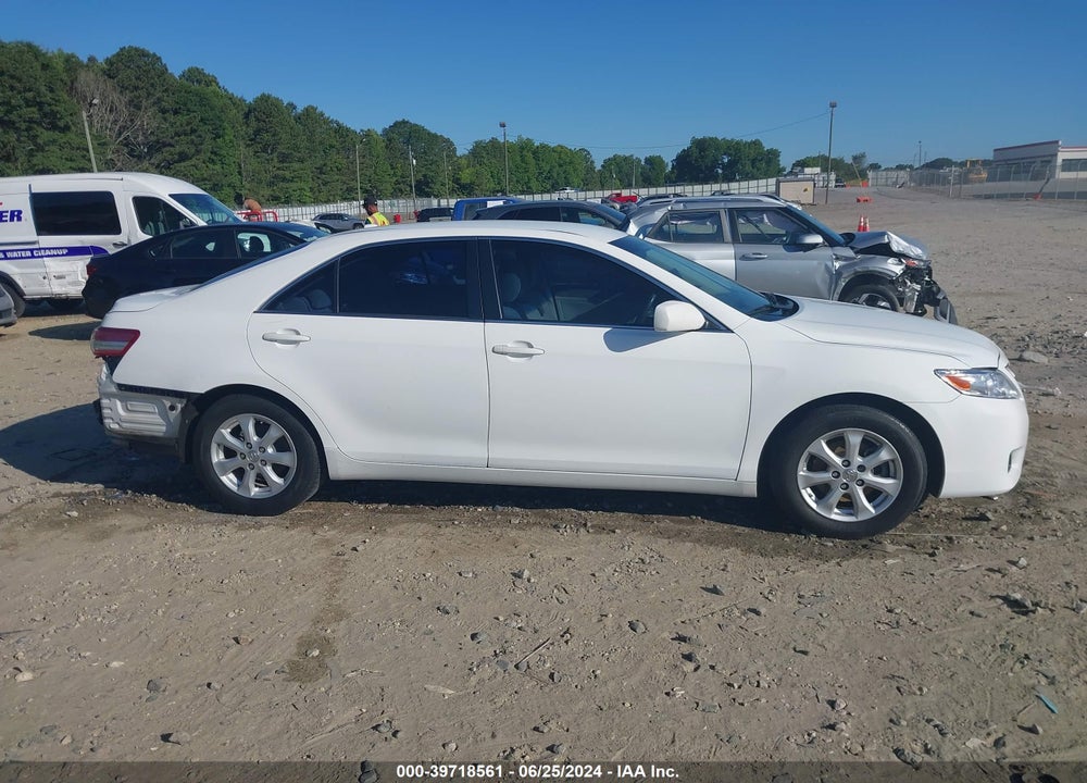 2011 TOYOTA CAMRY LE VIN: 4T1BF3EK1BU689380
