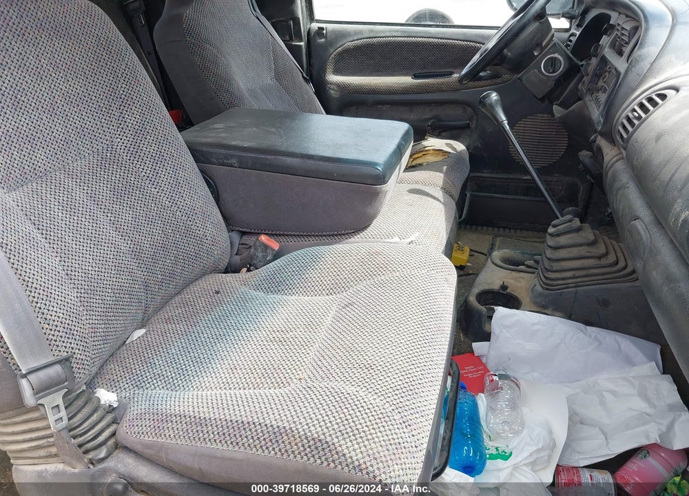 2000 DODGE RAM 2500 ST VIN: 3B7KF2362YG125320