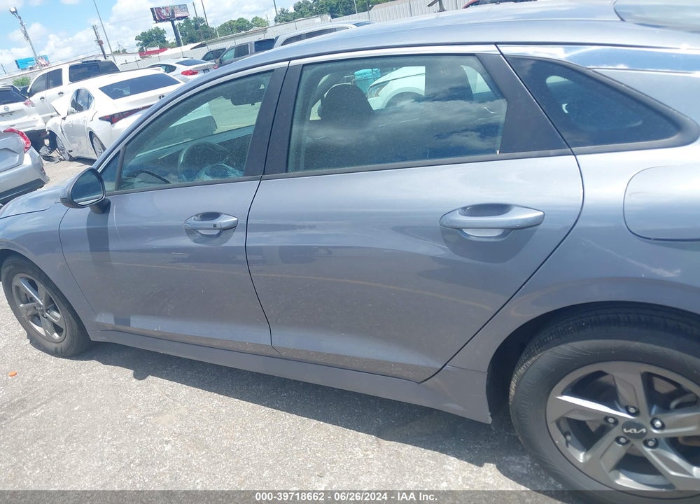2022 KIA K5 LXS VIN: 5XXG14J26NG132091