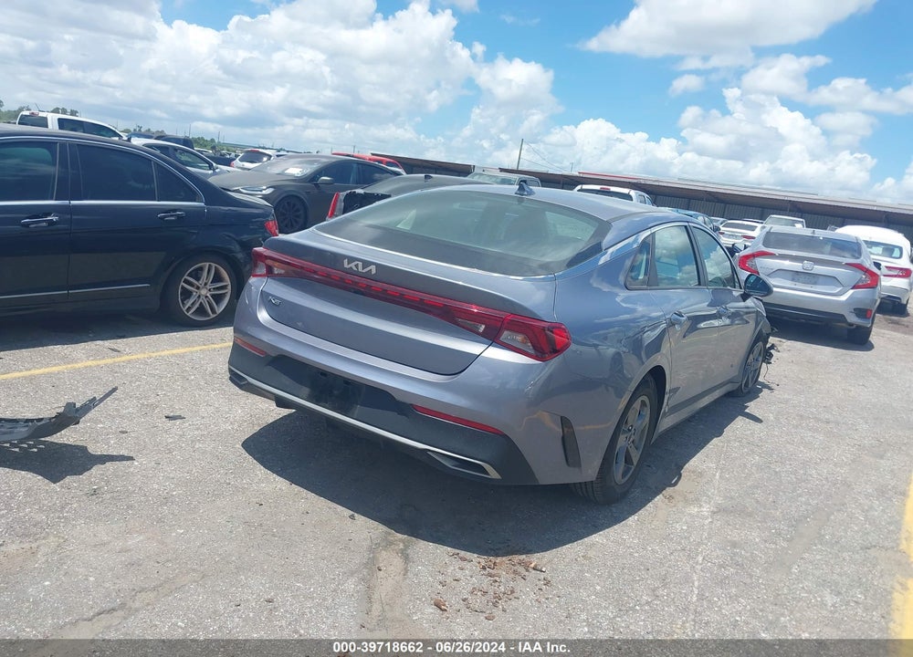 2022 KIA K5 LXS VIN: 5XXG14J26NG132091