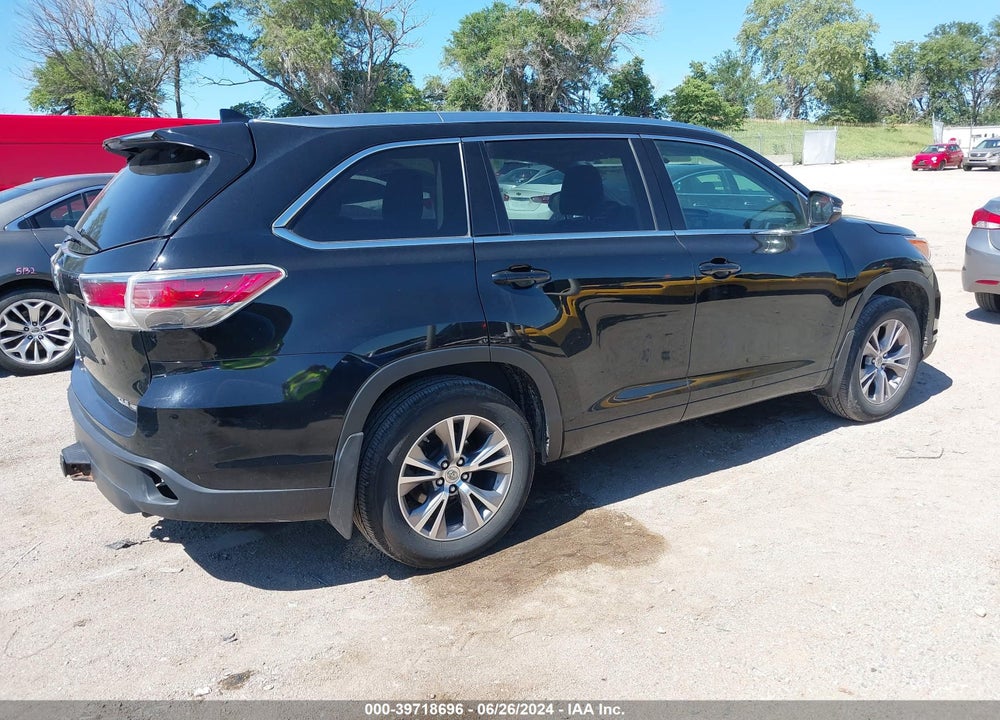 2015 TOYOTA HIGHLANDER XLE V6 VIN: 5TDJKRFH5FS092809