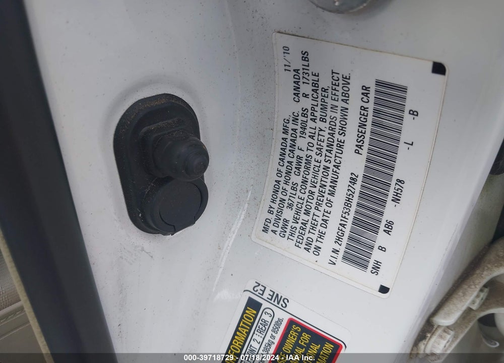 2011 HONDA CIVIC LX VIN: 2HGFA1F53BH527482