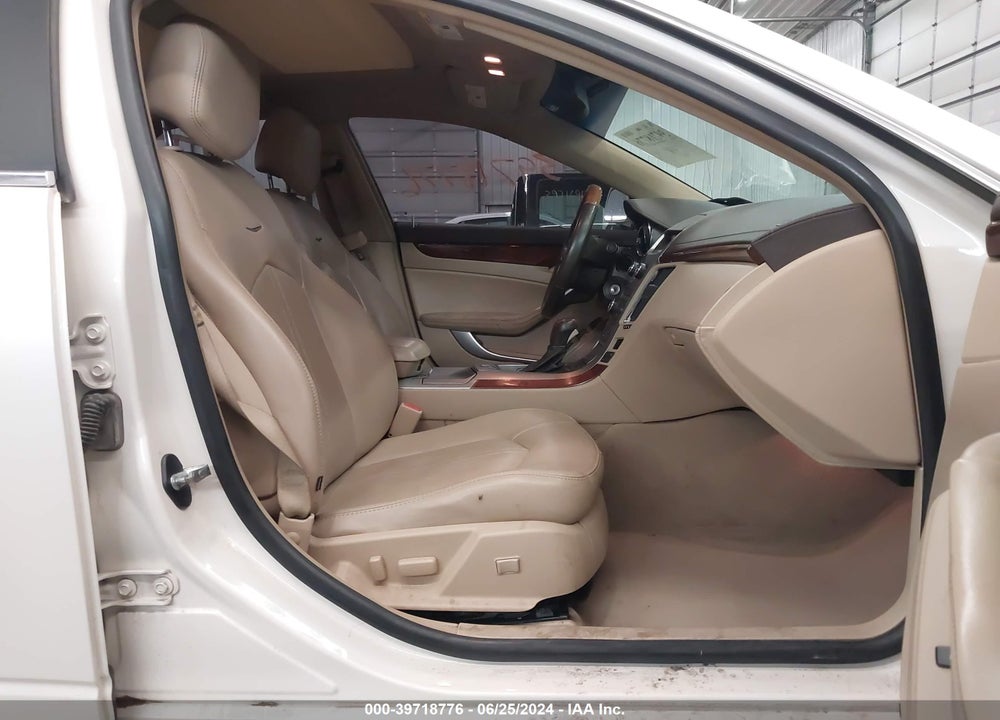2011 CADILLAC CTS LUXURY VIN: 1G6DE5EY0B0170959