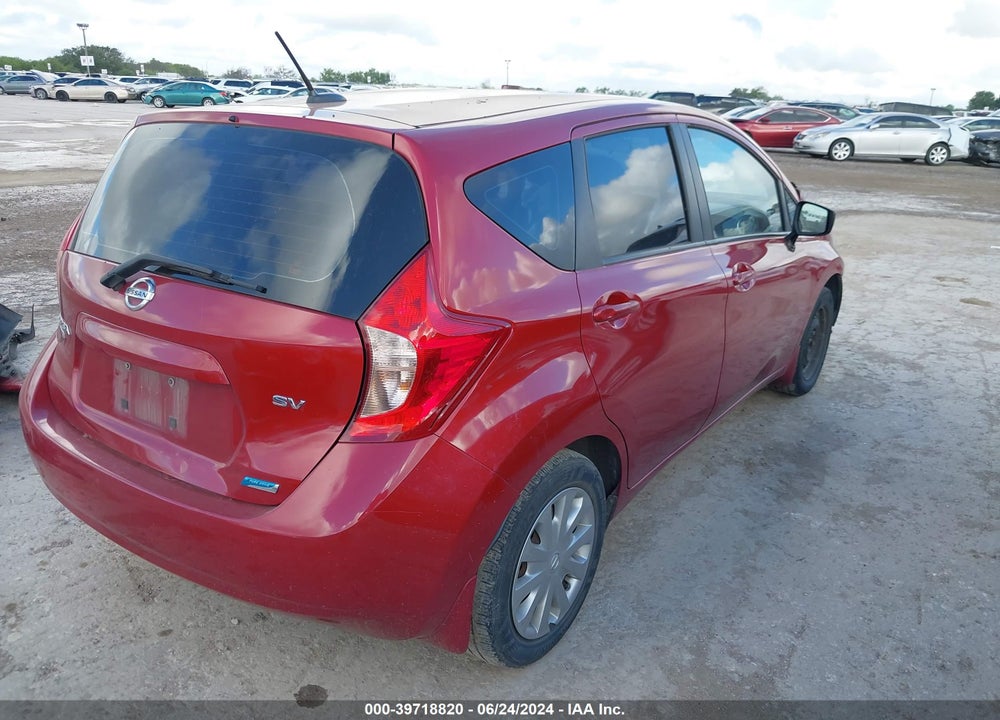 2015 NISSAN VERSA NOTE SV VIN: 3N1CE2CP1FL442075